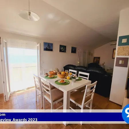 Beverly - By The Sea With Free Parking Appartement *